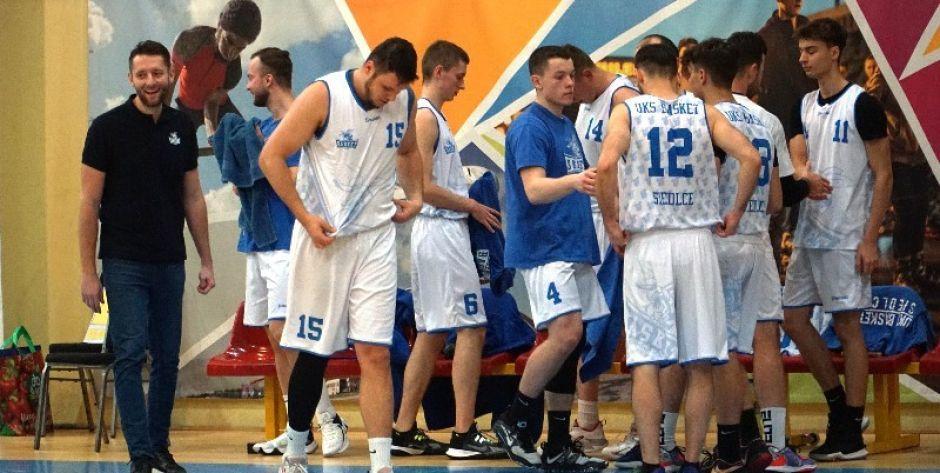Koniec sezonu dla UKS Basket Siedlce
