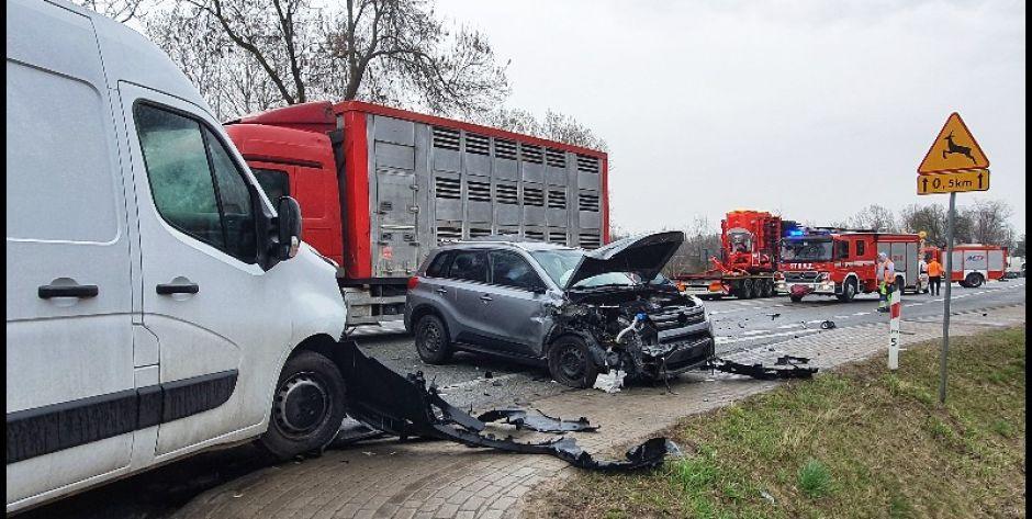Poważny wypadek na DK2 na wysokości Maciejowic (AKTUALIZACJA)