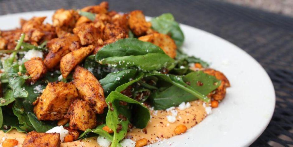 Jak dieta pudełkowa z cateringiem dietetycznym może pomóc w odchudzaniu?