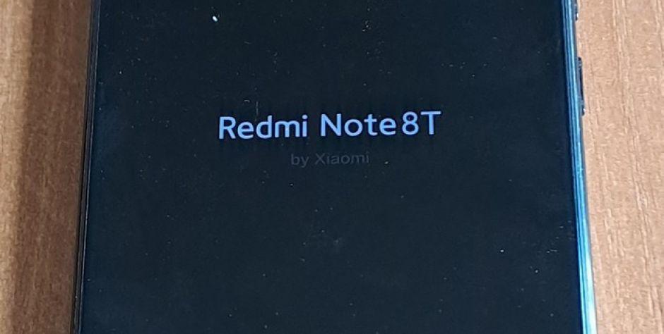 Czyj smartfon?