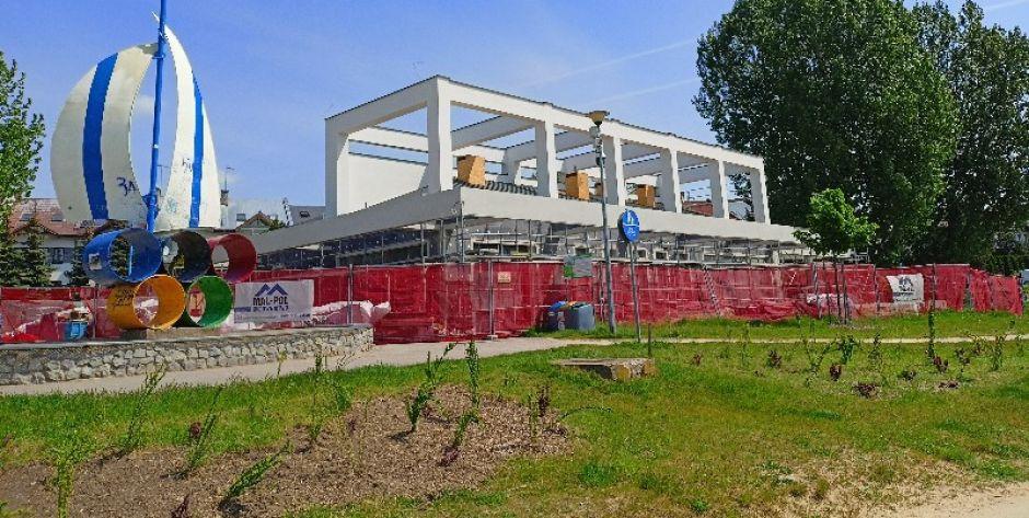 Kto wygrał przetarg na prowadzenie kawiarni w budynku nad siedleckim Zalewem?