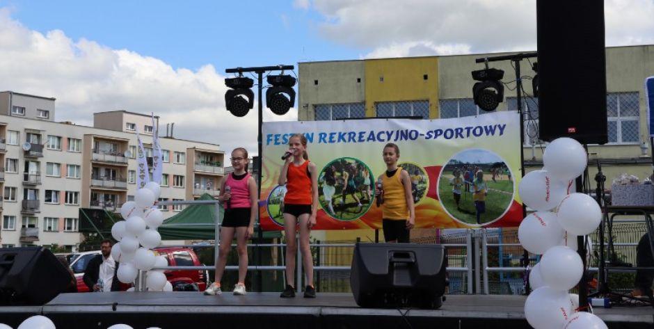 Festyn rekreacyjno-rodzinny w Szkole Podstawowej nr 9 w Siedlcach