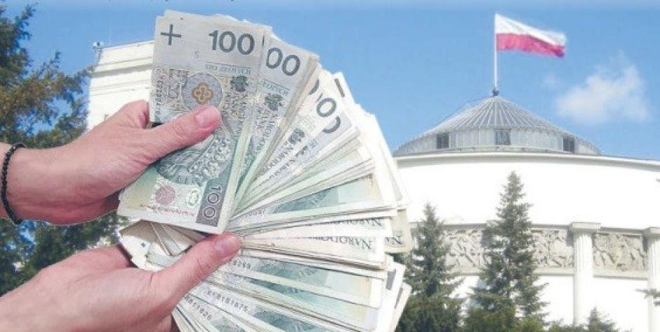 Ile zarobili nasi parlamentarzyści?