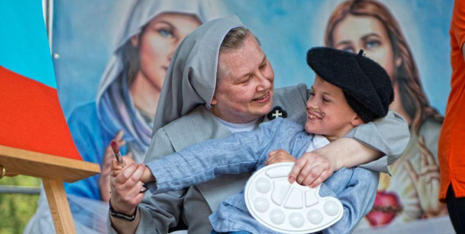 III Festiwal Piosenki Religijnej pt. Bogu na chwałę (galeria+film)