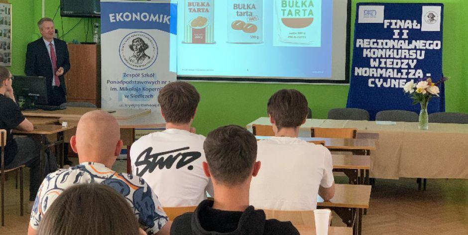 Finał II Regionalnego Konkursu Wiedzy Normalizacyjnej  w ZSP nr 2 w Siedlcach