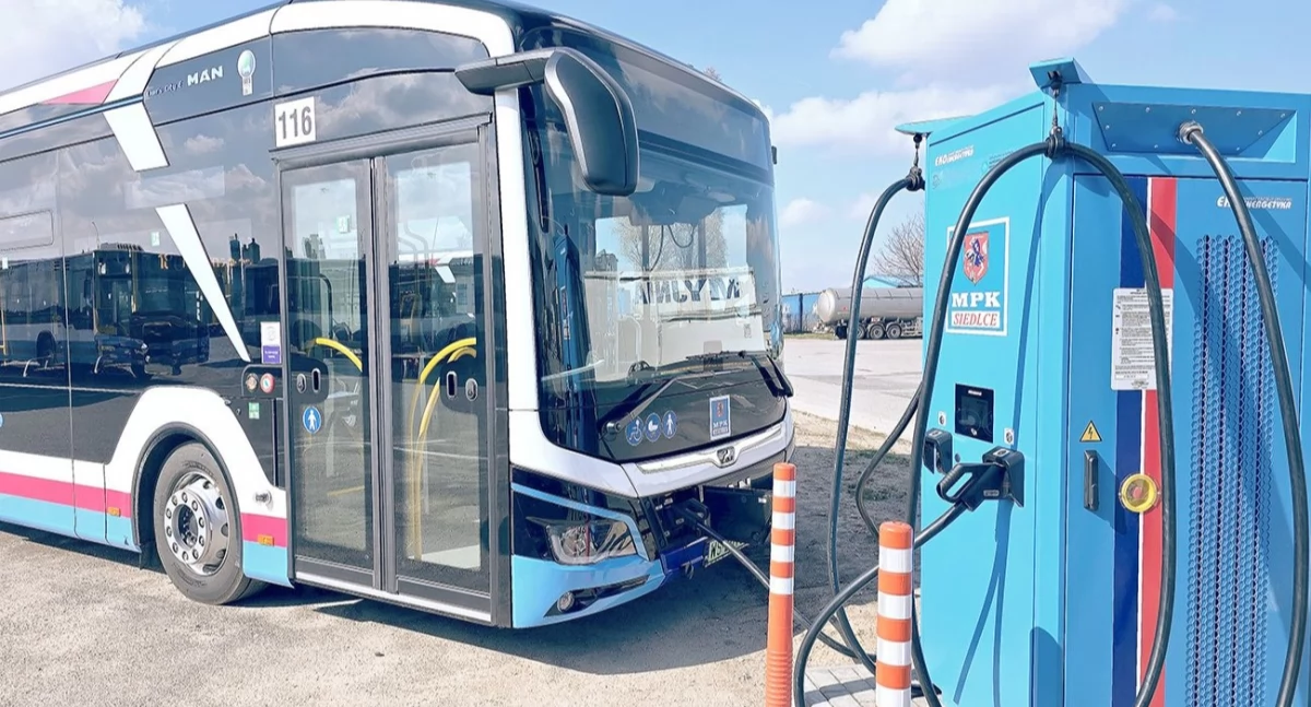 Siedlce: Więcej elektryków na ulicach