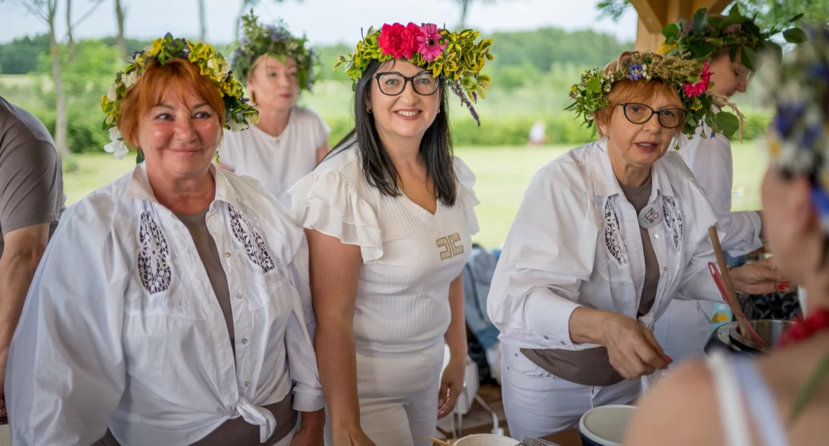 Magiczna Noc Kupały w Ostrówku. Tradycja, światło i wspólnota nad rzeką