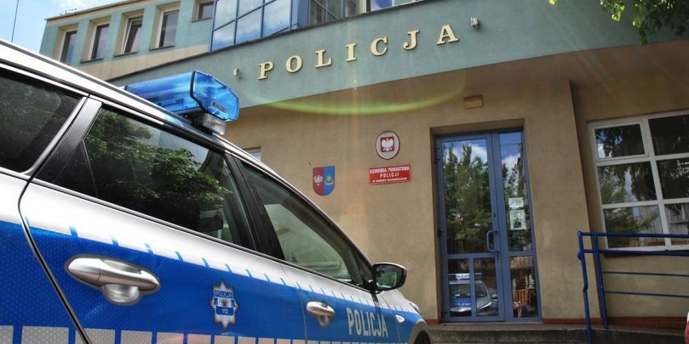 Pił piwo w samochodzie, przyłapał go policjant po służbie