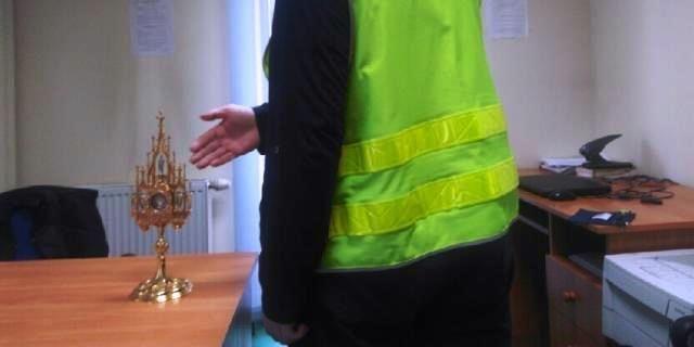 Ukradł relikwie papieża