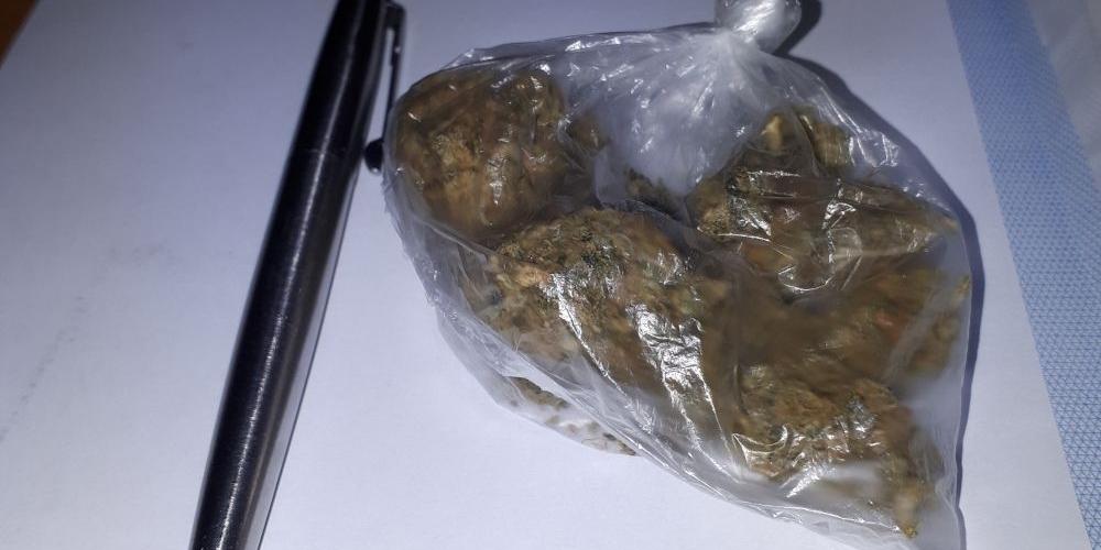 Marihuana w domu 27-latka
