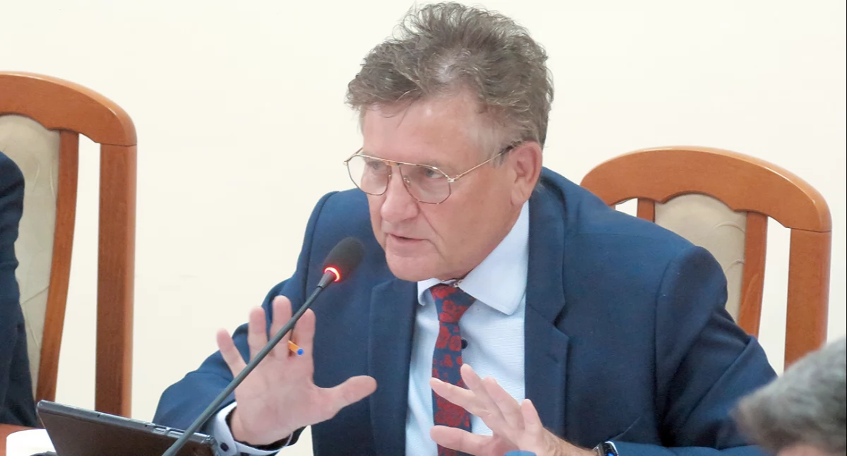 Zarząd powiatu sokołowskiego bez wotum zaufania - PiS nowym rozgrywającym?