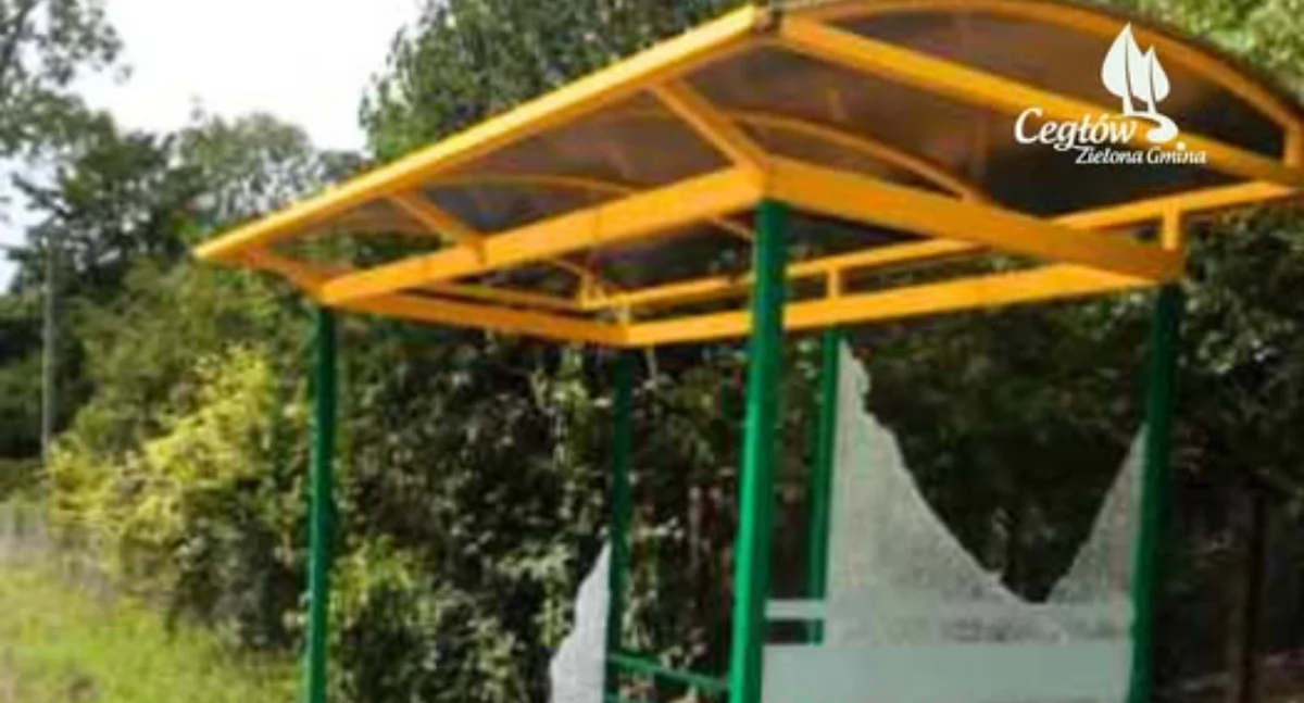 Wandalizm na przystankach w gminach Cegłów i Mrozy