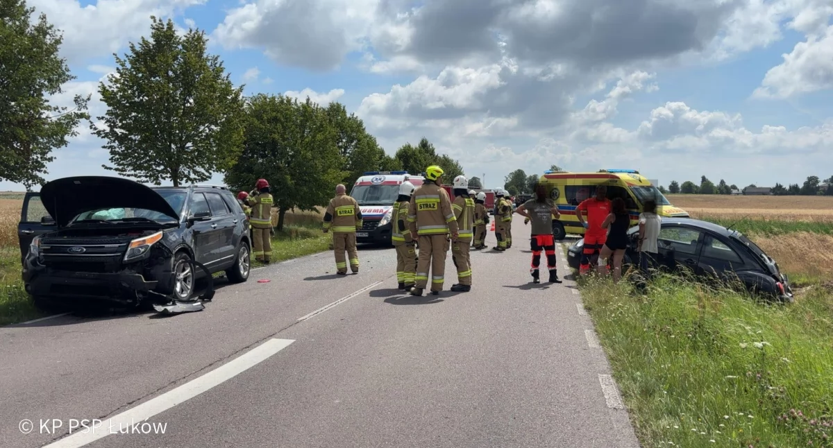 Wypadek na DW808 w Hordzieży. Wśród poszkodowanych dzieci