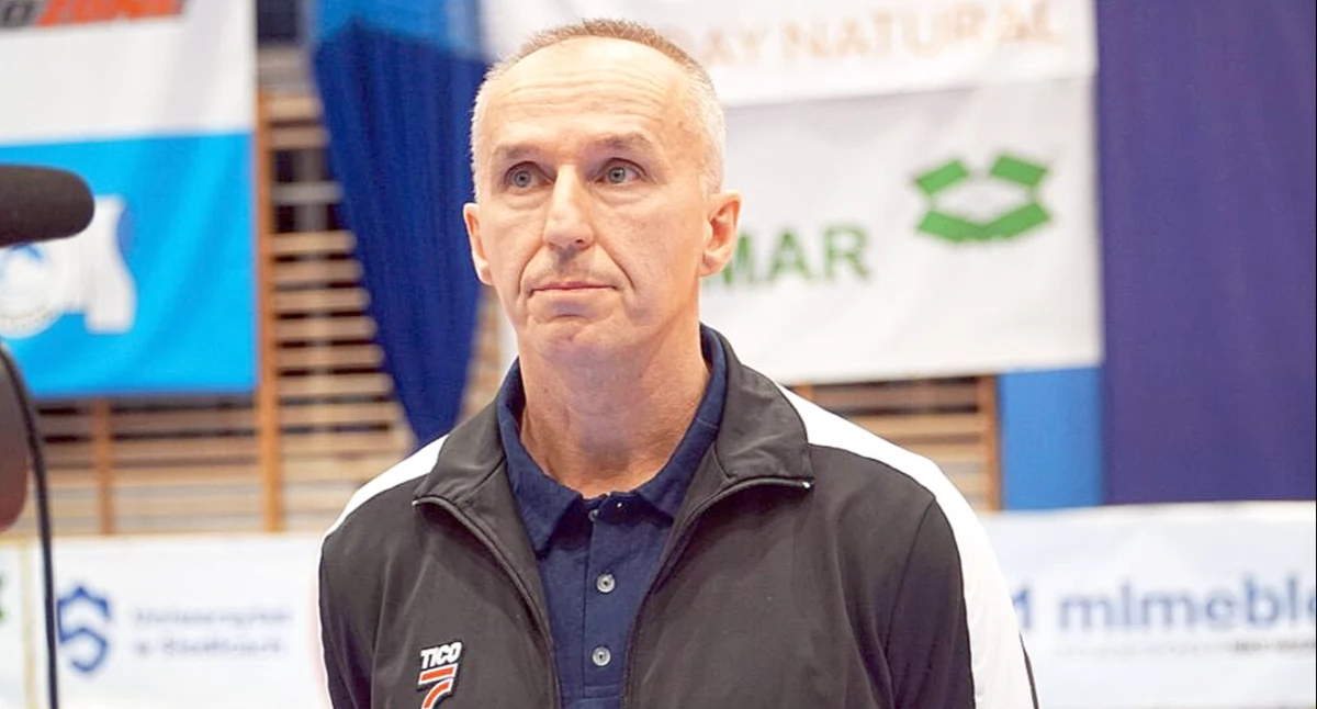 Od odbijania się od ściany, po przyjmowanie na salony - rozmowa z Robertem Kupiszem, trenerem Nike Węgrów