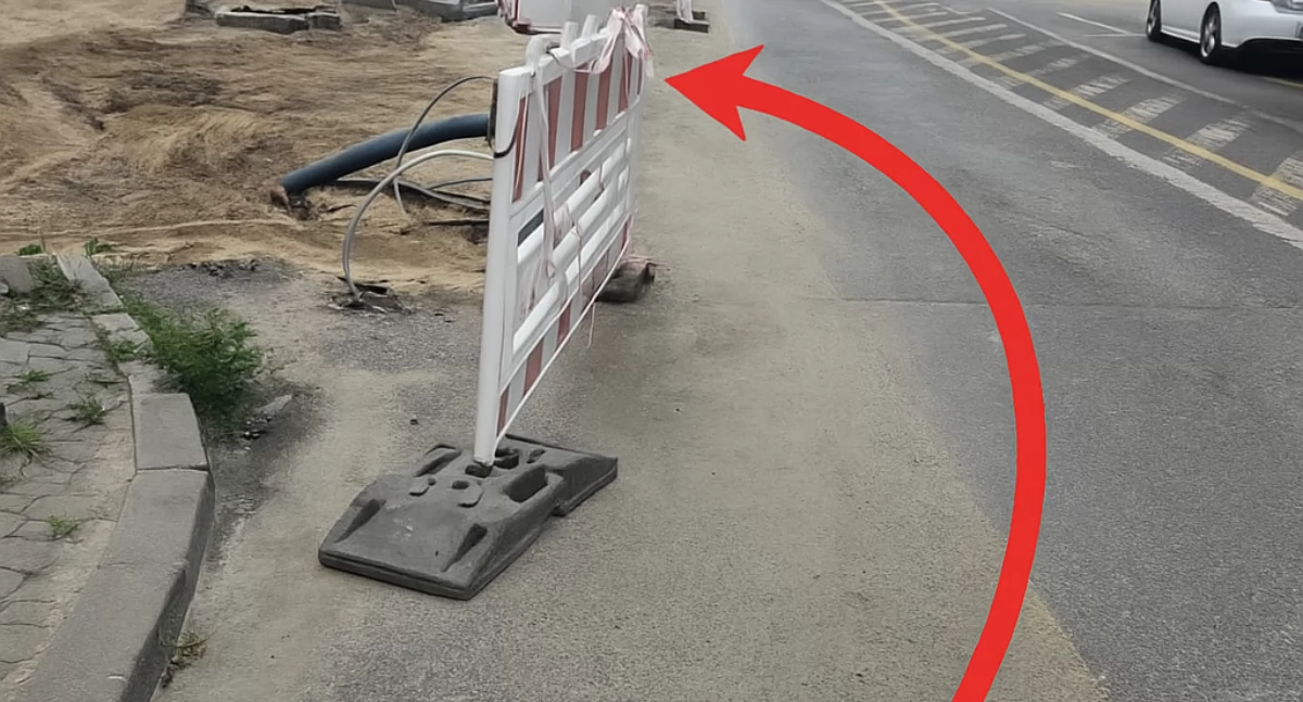 Remont ul. Floriańskiej w Siedlcach utrudnia życie pieszym (galeria zdjęć)