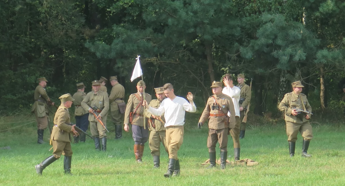 Niezwykła rekonstrukcja bitwy pod Sikorami (galeria zdjęć + video)