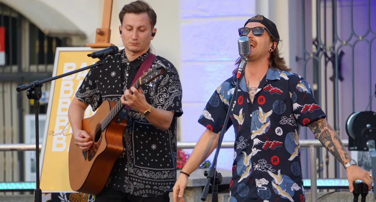 Zespół Barfly Akustik zagrał dla siedleckiej publiczności