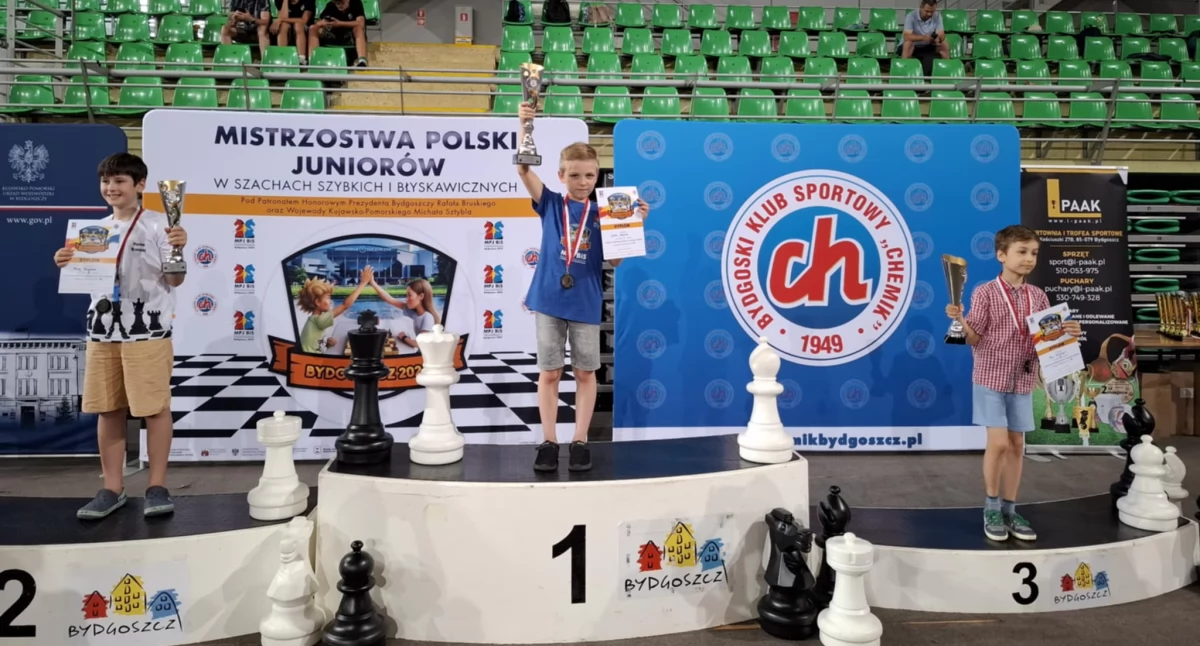 Jakub Lewczuk - złoty szachista z Siedlec!