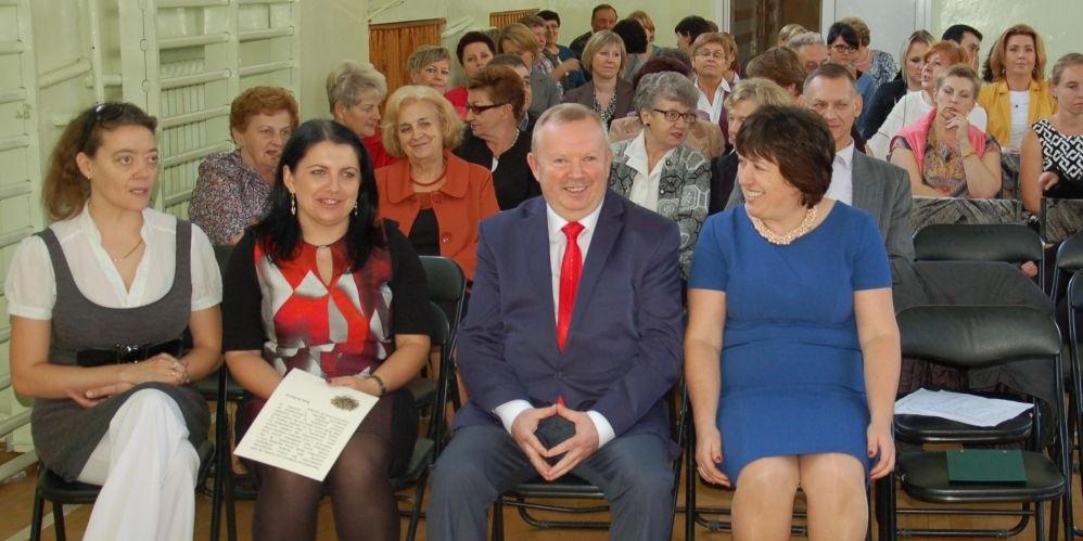 Medale dla nauczycieli