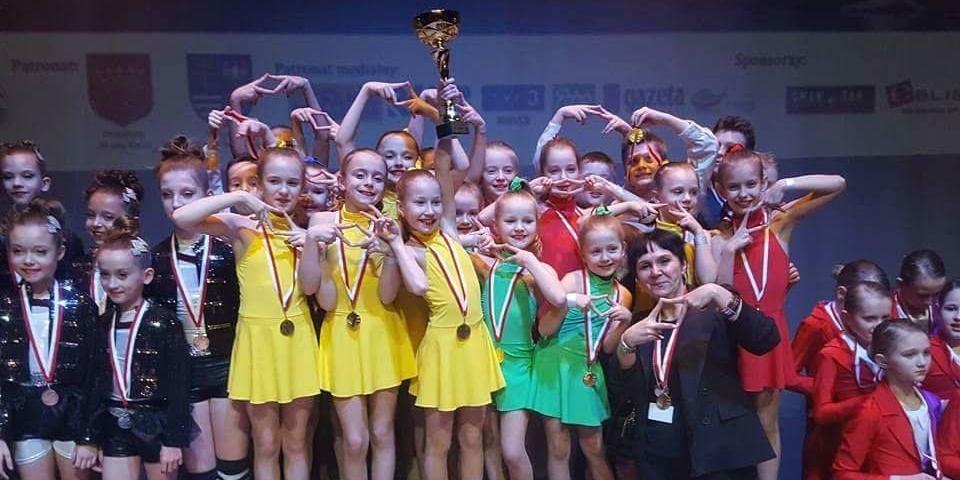20 medali dla Caro Dance