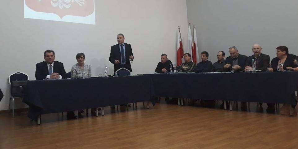 Kosów Lacki - Wotum nieufności i zażarta dyskusja