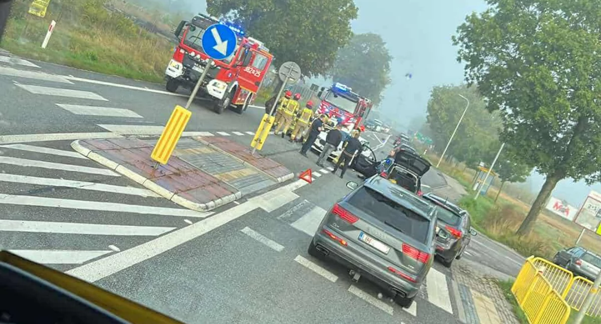 Zderzenie samochodów w Ujrzanowie