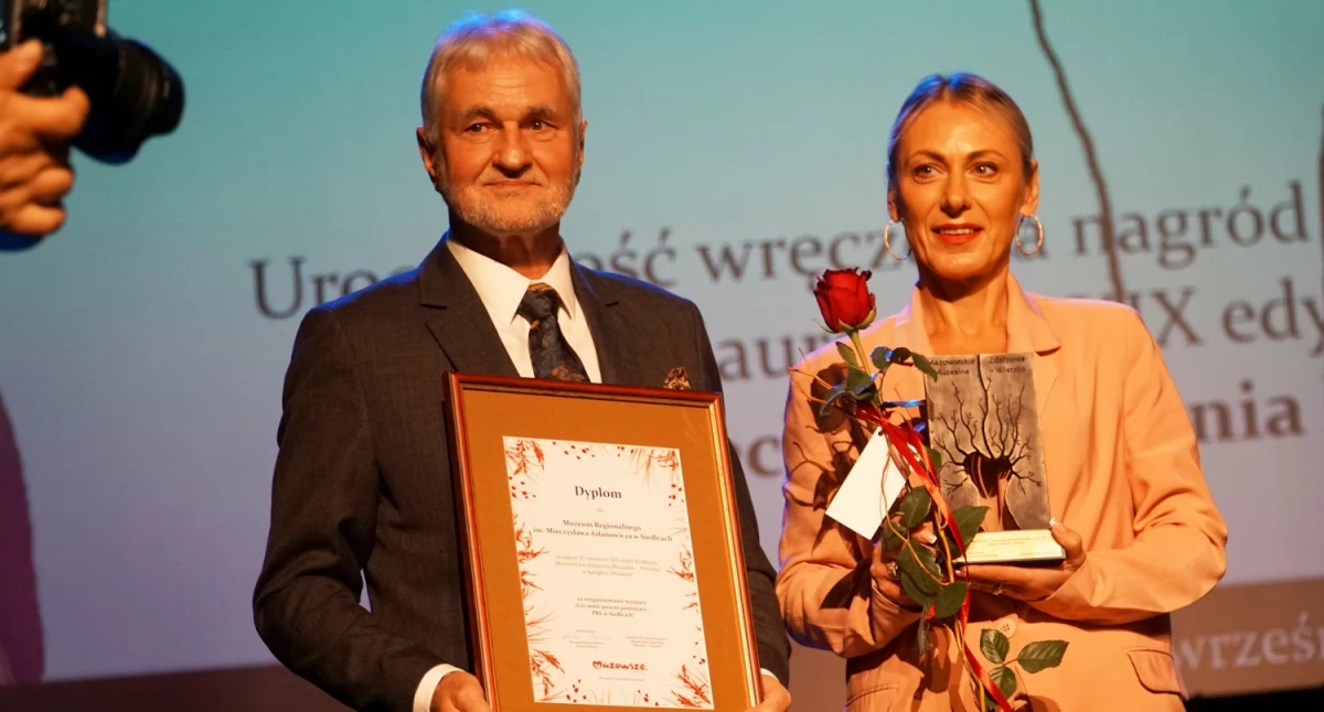„Wierzby” dla muzeów w Siedlcach i Liwie (zdjęcia)