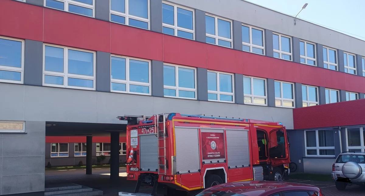 Łuków: Pożar windy w Szkole Podstawowej nr 5 