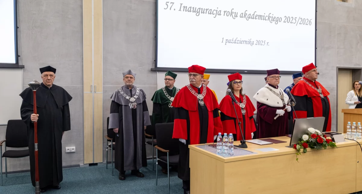 I znowu naukę czas zacząć... czyli nowy rok akademicki na UwS