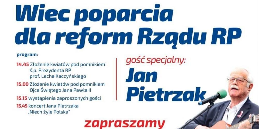 Składanie kwiatów i koncert Pietrzaka - Siedlce wyrażą poparcie dla rządu