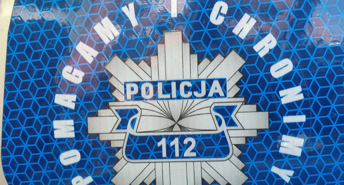 Wszystkich Świętych 2025 – policja apeluje o ostrożność. Jak zadbać o bezpieczeństwo na cmentarzu i w domu