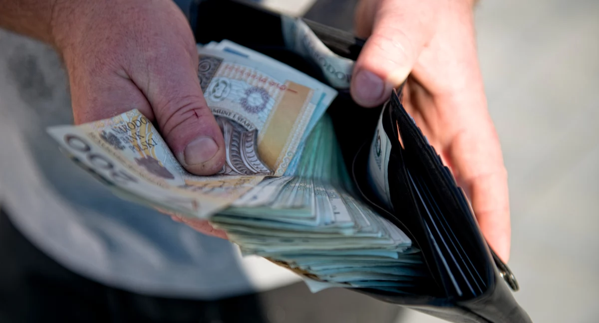 70-latek uwierzył w szybki zysk i stracił ponad 60 tys. złotych