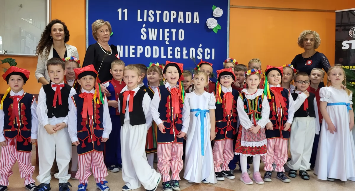 Mali patrioci z Siedlec uczcili Święto Niepodległości w Przedszkolu nr 13
