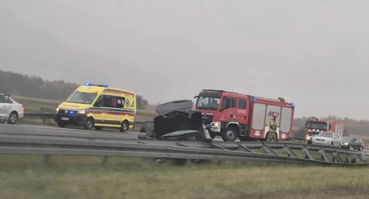 Wypadek na autostradzie A2 w kierunku Siedlec – jedna osoba ranna, droga zablokowana AKTUALIZACJA!