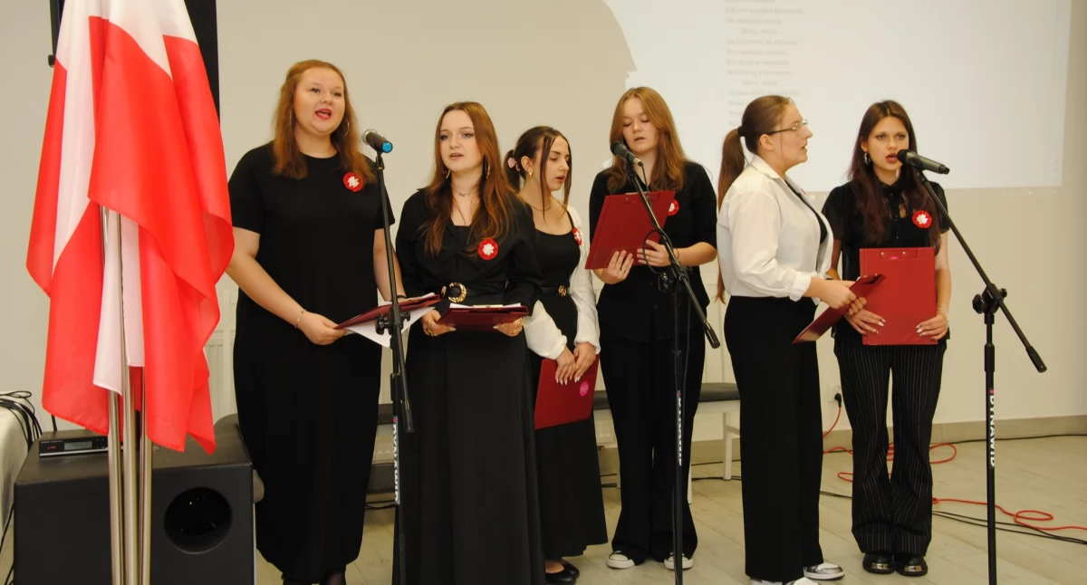 II Wieczornica Patriotyczna w Wołyńcach – wspólne świętowanie Niepodległości