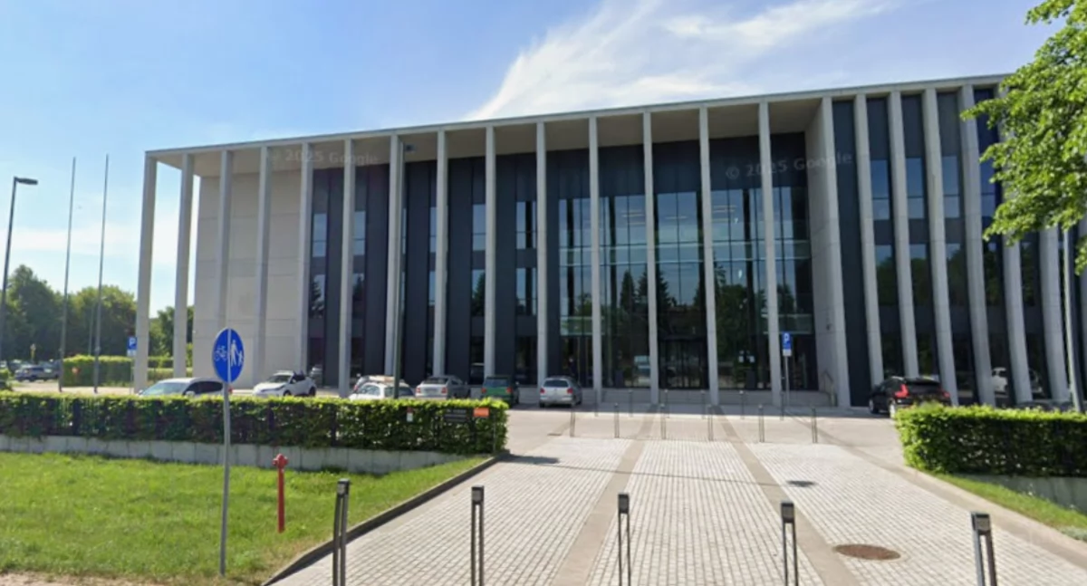 Sąd w Siedlcach kolejny raz przesuwa rozprawę ratowników medycznych i lekarza oskarżonych o śmierć pacjenta