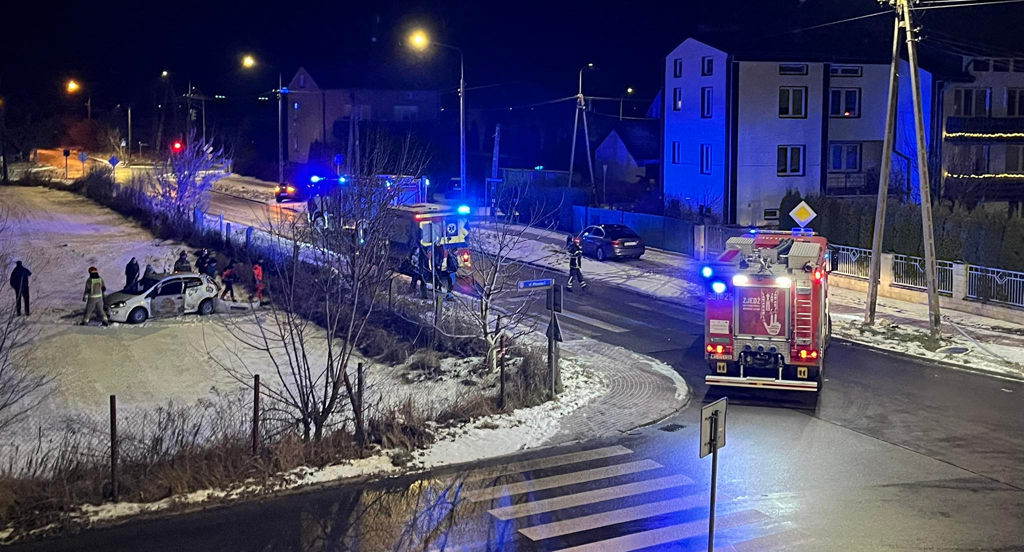 Wypadek na skrzyżowaniu ul. Granicznej i Broniewskiego w Siedlcach. Jedna osoba poszkodowana