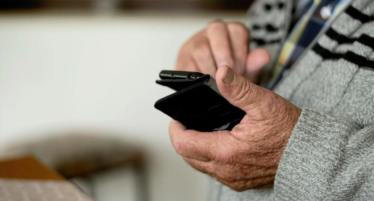 Senior z Siedlec stracił 59 tysięcy złotych!