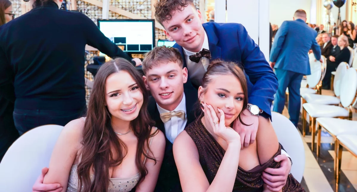 Czas studniówek w Siedlcach. Bal maturzystów ZSP nr 1 - 