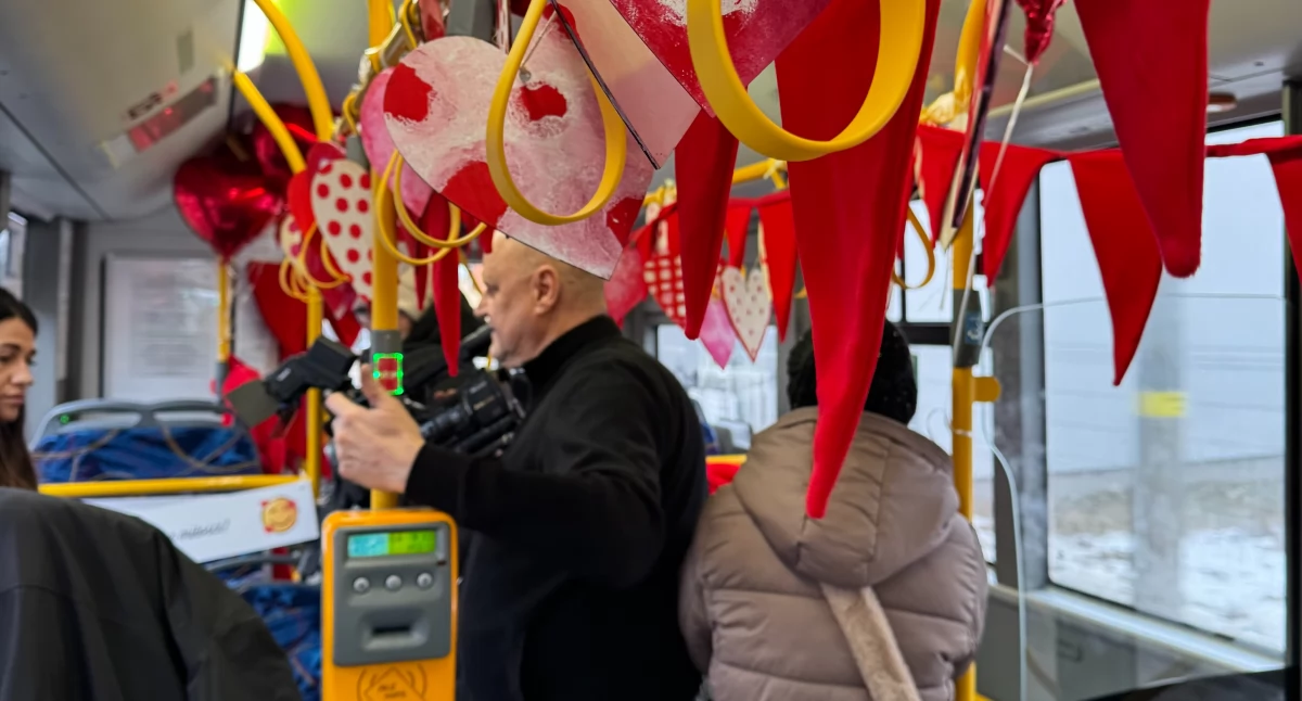 Ulicami Siedlec kursuje „Zakochany Autobus