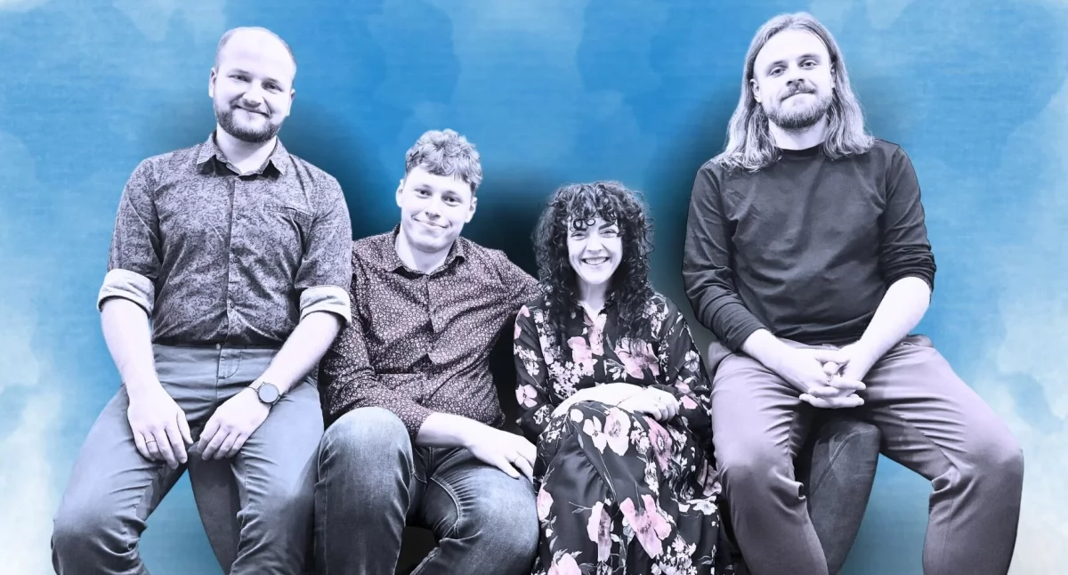 Ponad Chmurami – wieczór z poezją śpiewaną w Sali Białej