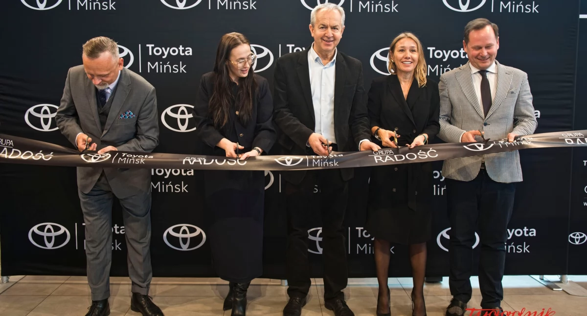 Nowy salon Toyoty w Stojadłach otwarty. To kolejny krok w rozwoju Grupy Radość