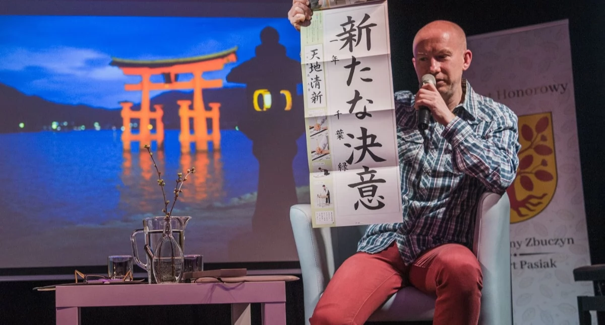 Podróż do Japonii w Zbuczynie. Spotkanie z pisarzem i podróżnikiem Piotrem Milewskim
