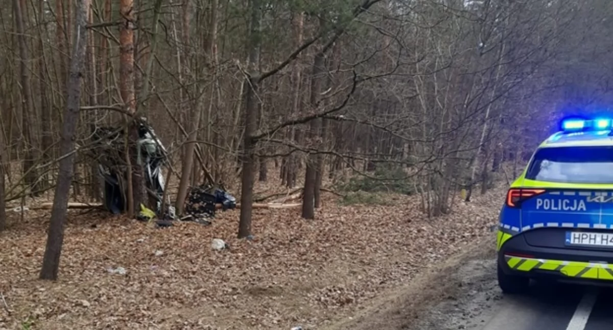 Tragedia na drodze krajowej nr 62. Zginął 19-letni kierowca