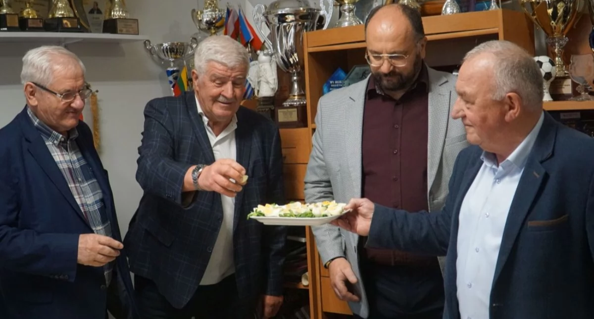 Jubileuszowe „jajeczko” w WLKS (zdjęcia)