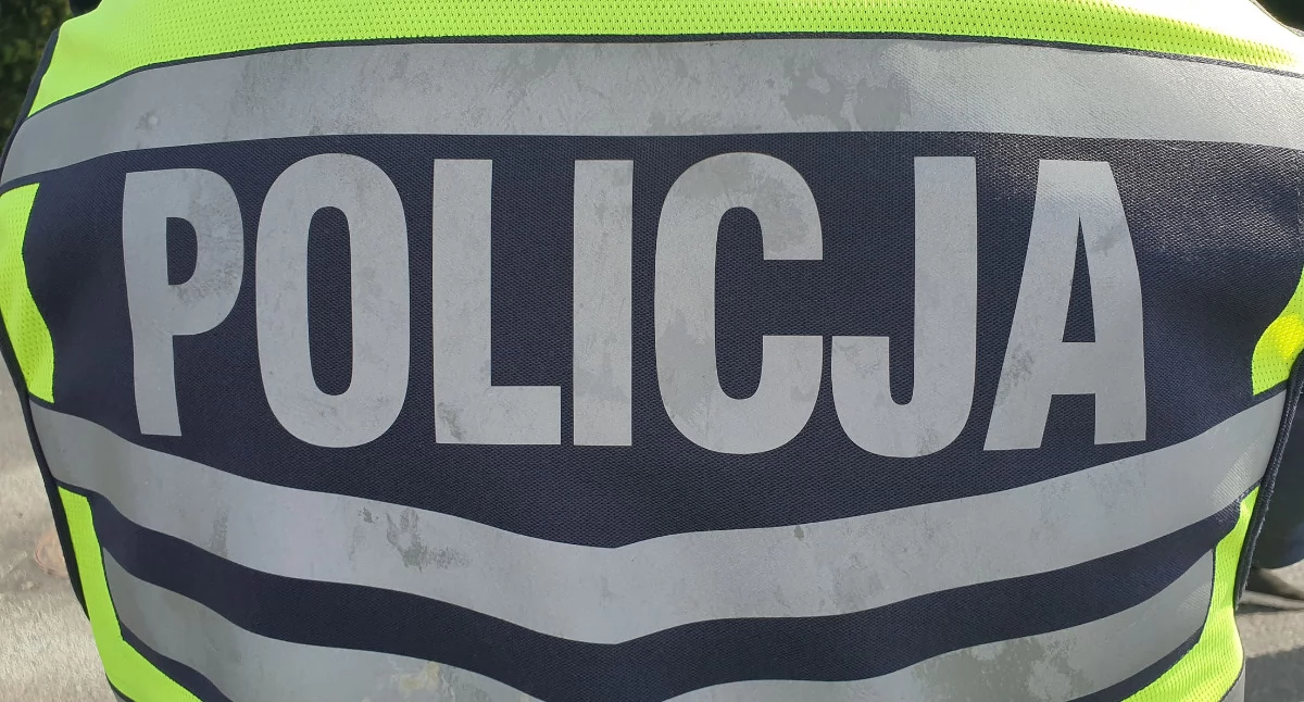 Zgłosił kradzież auta, sam trafił do więzienia. Policyjna interwencja zakończyła się podwójnym zatrzymaniem
