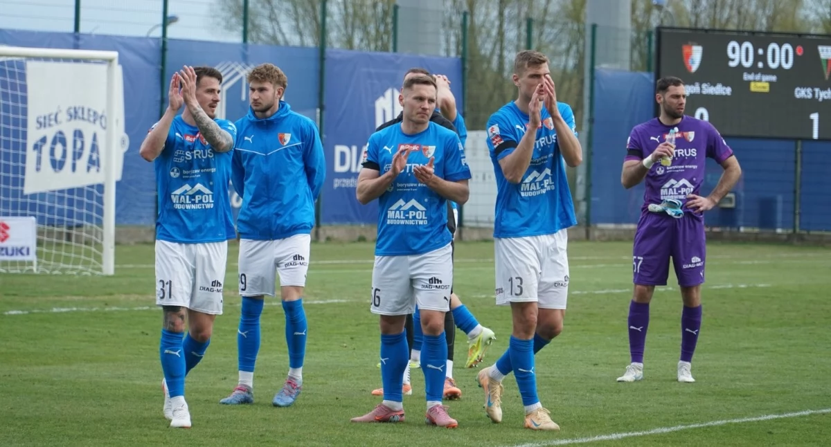 Słabsi od najsłabszego. Porażka Pogoni Siedlce z GKS Tychy (zdjęcia)