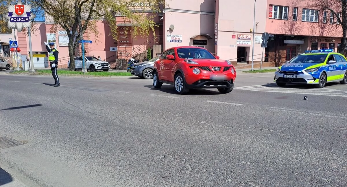 Łuków: Potrącony na skrzyżowaniu 74-latek trafił do szpitala