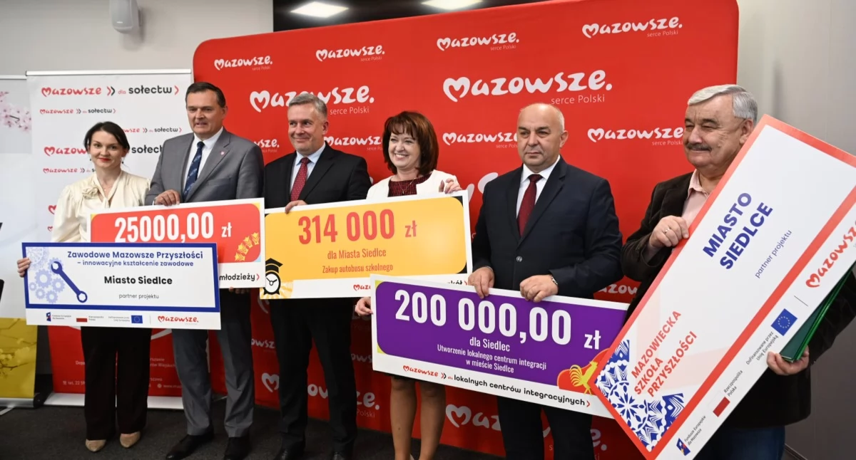 Nowy autobus szkolny dla Siedlec z dofinansowaniem od Mazowsza