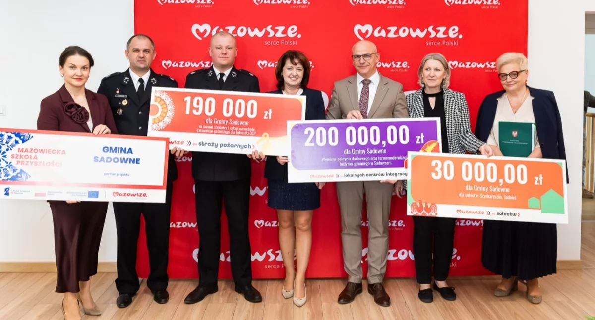 Pierwsze umowy w ramach programów wsparcia sejmiku województwa dla naszych powiatów